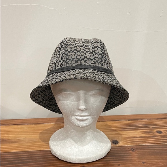 Coach Vintage Y2K Signature CC Monogram Bucket Hat Size Medium/Large main image 8